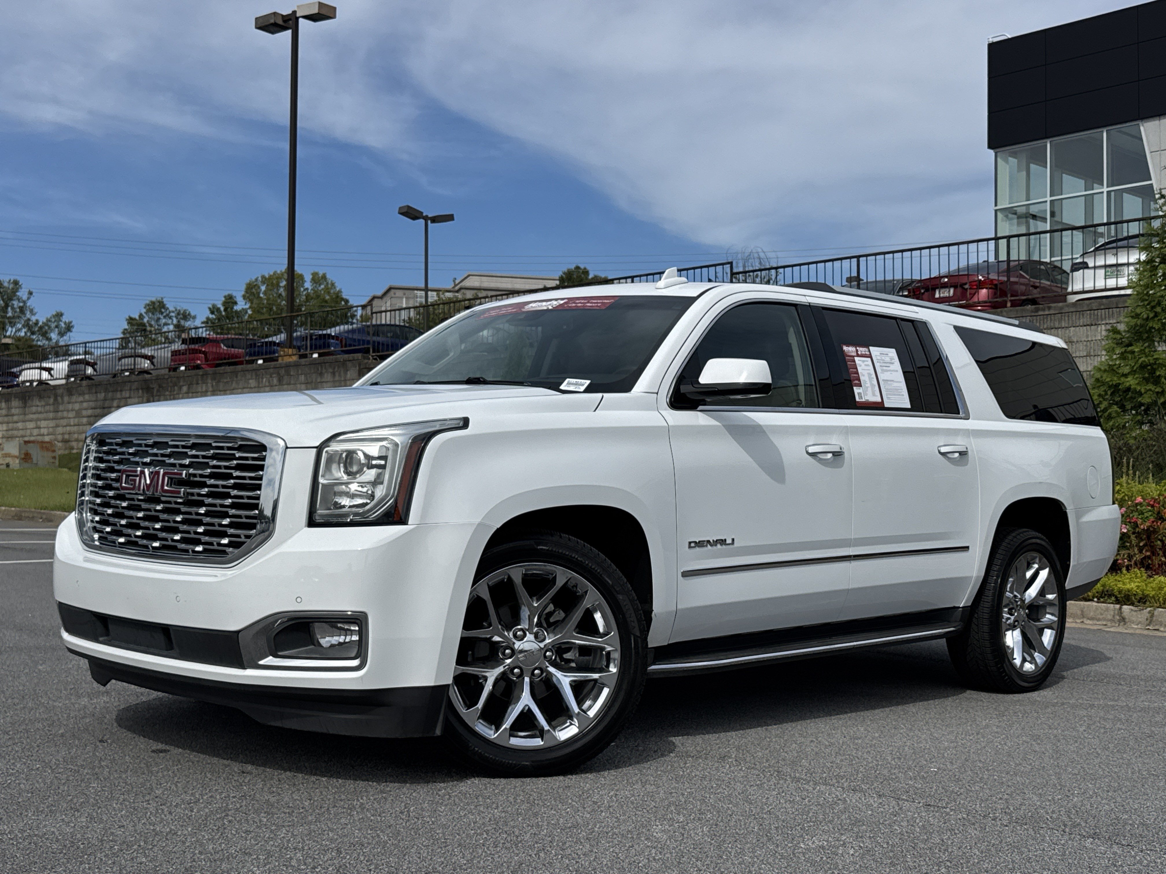 Used 2018 GMC Yukon XL Denali w/ Open Road Package AWD/4WD image 5