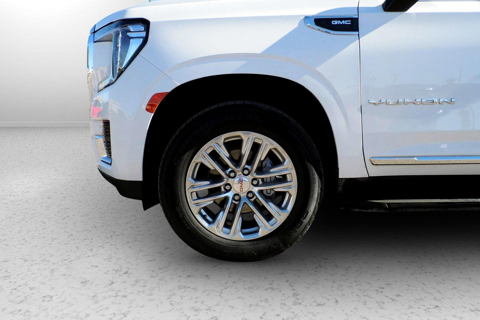 Used 2021 GMC Yukon SLT w/ SLT Premium Package image 37