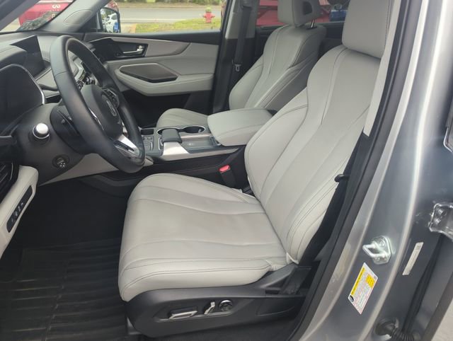 Certified 2023 Acura MDX FWD w/ Technology Package image 11