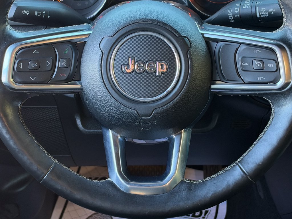 Used 2019 Jeep Wrangler Unlimited Sahara w/ LED Lighting Group AWD/4WD image 20
