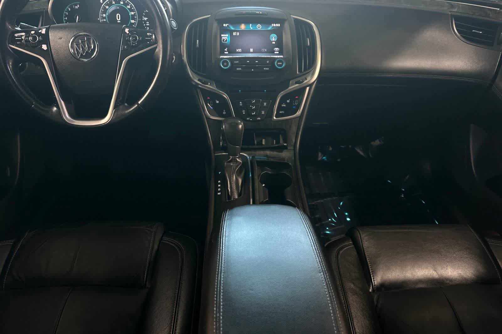 Used 2015 Buick LaCrosse Leather FWD image 4