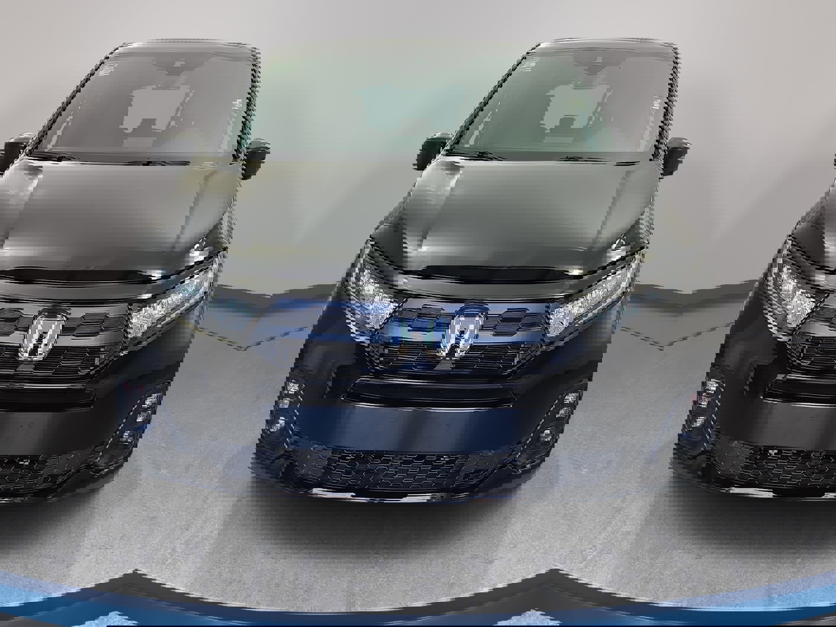 Certified 2025 Honda Odyssey Sport-L image 2