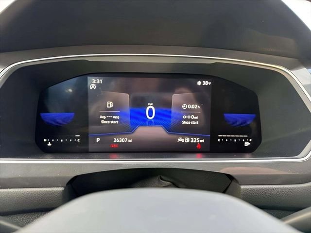 Used 2022 Volkswagen Tiguan S image 9