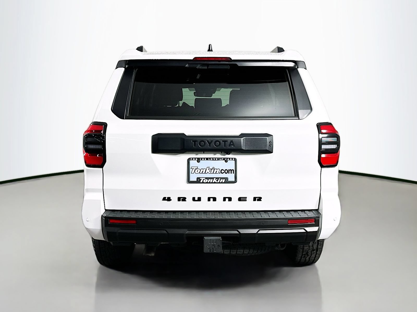 Certified 2025 Toyota 4Runner TRD Sport Premium AWD/4WD image 6