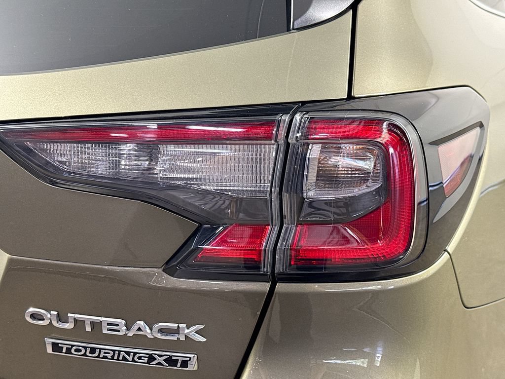 Used 2023 Subaru Outback Touring XT AWD/4WD image 34