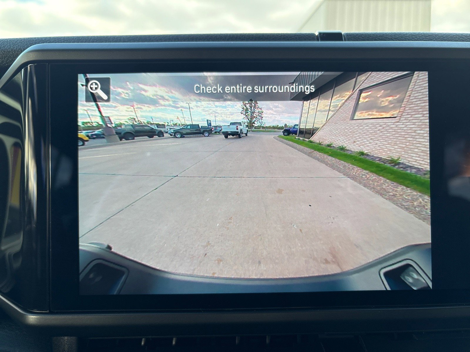 New 2026 Jeep Gladiator Sport S image 22