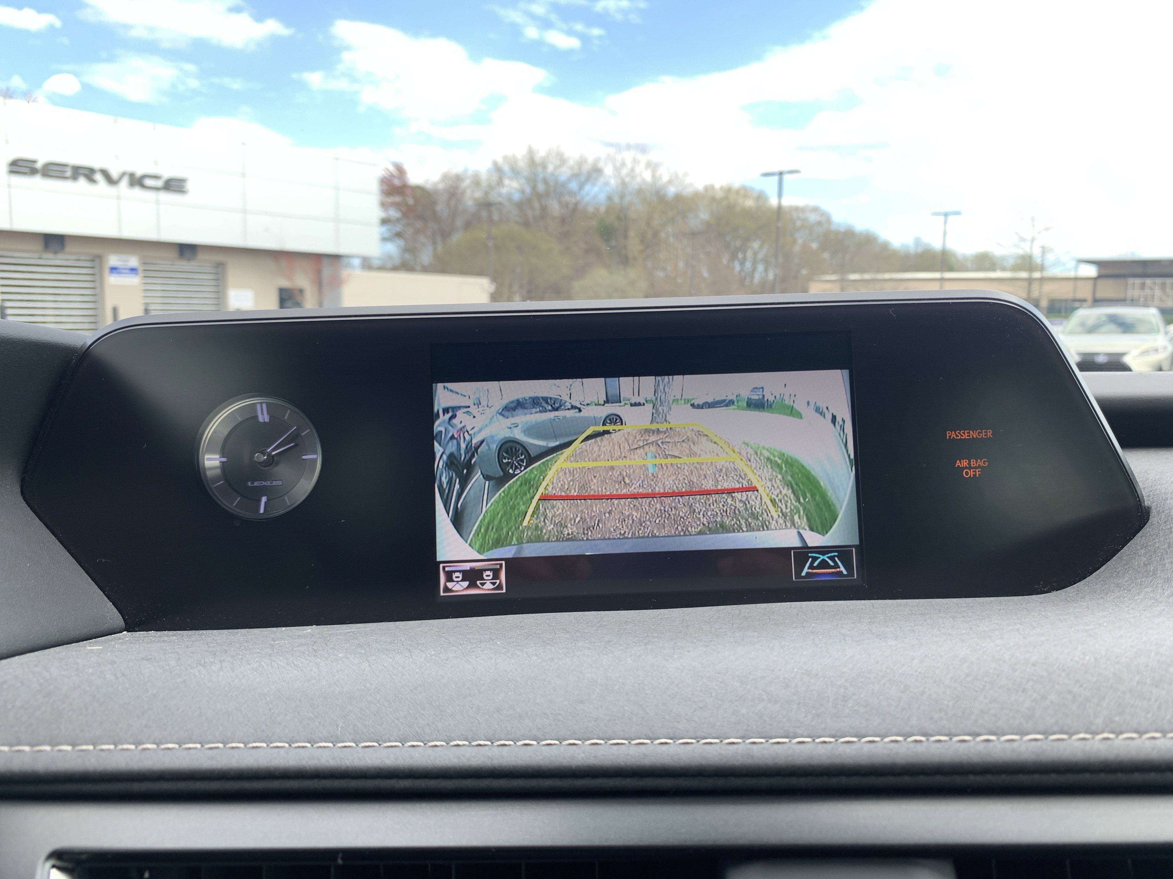 Used 2020 Lexus UX 200 w/ Premium Package image 25