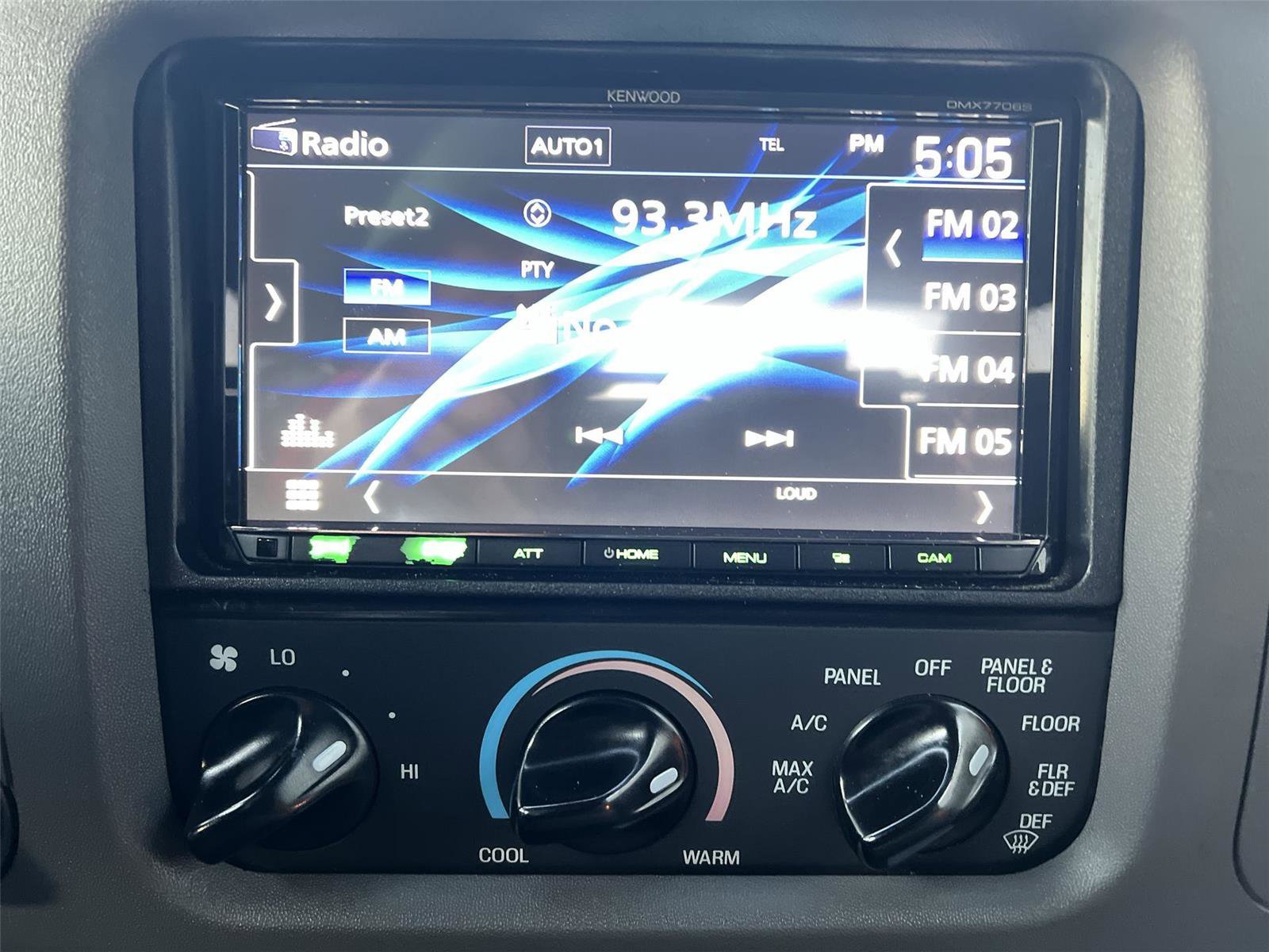 Used 1998 Ford F150 XLT image 16