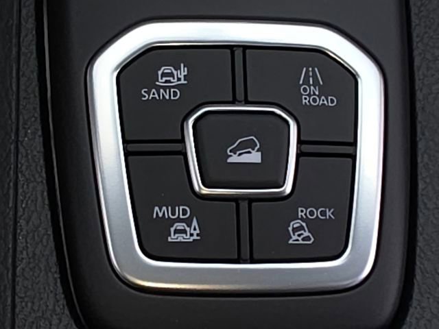 New 2026 Nissan Frontier PRO-4X w/ Pro Premium Package image 17