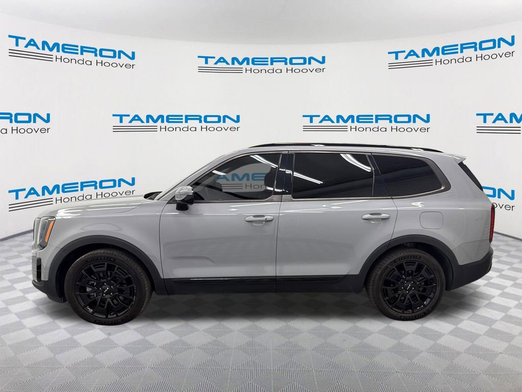 Used 2022 Kia Telluride SX w/ SX Prestige Package AWD/4WD image 2