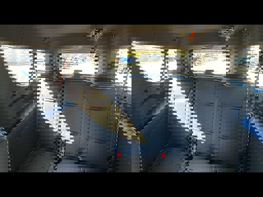 New 2026 Chevrolet Suburban Premier w/ Sun And Tow Package image 23