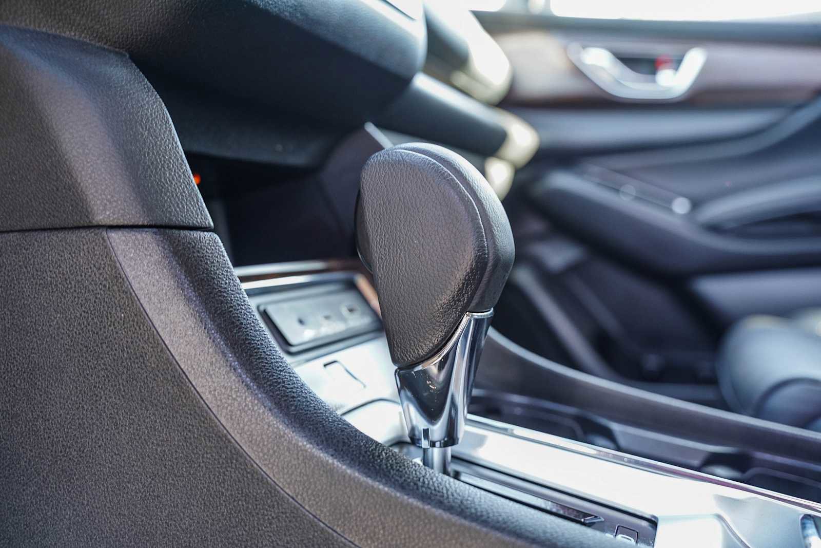 Used 2024 Subaru Ascent Touring image 23