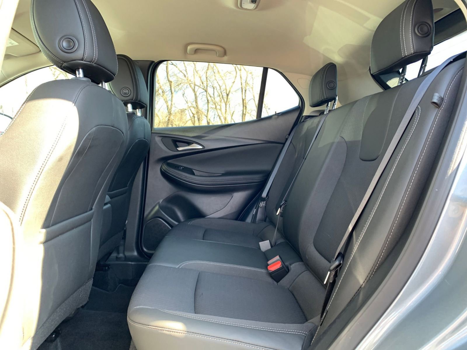 Used 2025 Buick Encore GX Preferred image 24