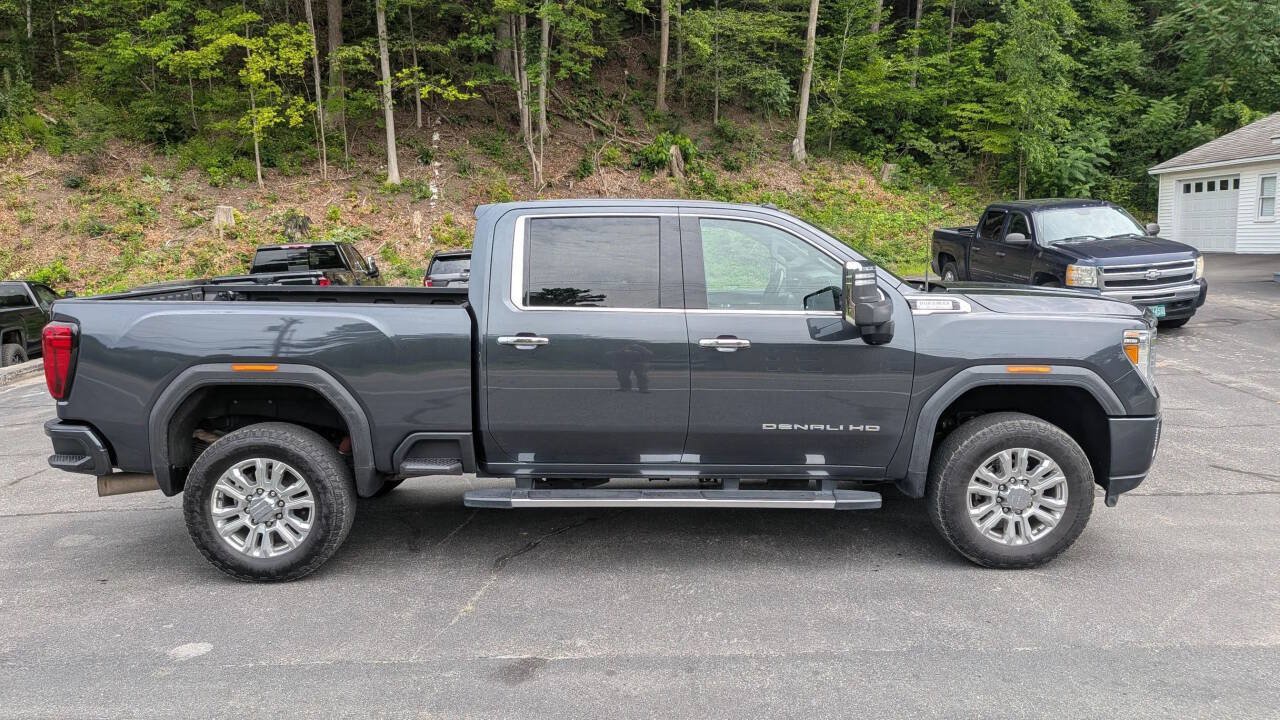 Used 2021 GMC Sierra 3500 Denali w/ Denali Ultimate Package AWD/4WD image 3