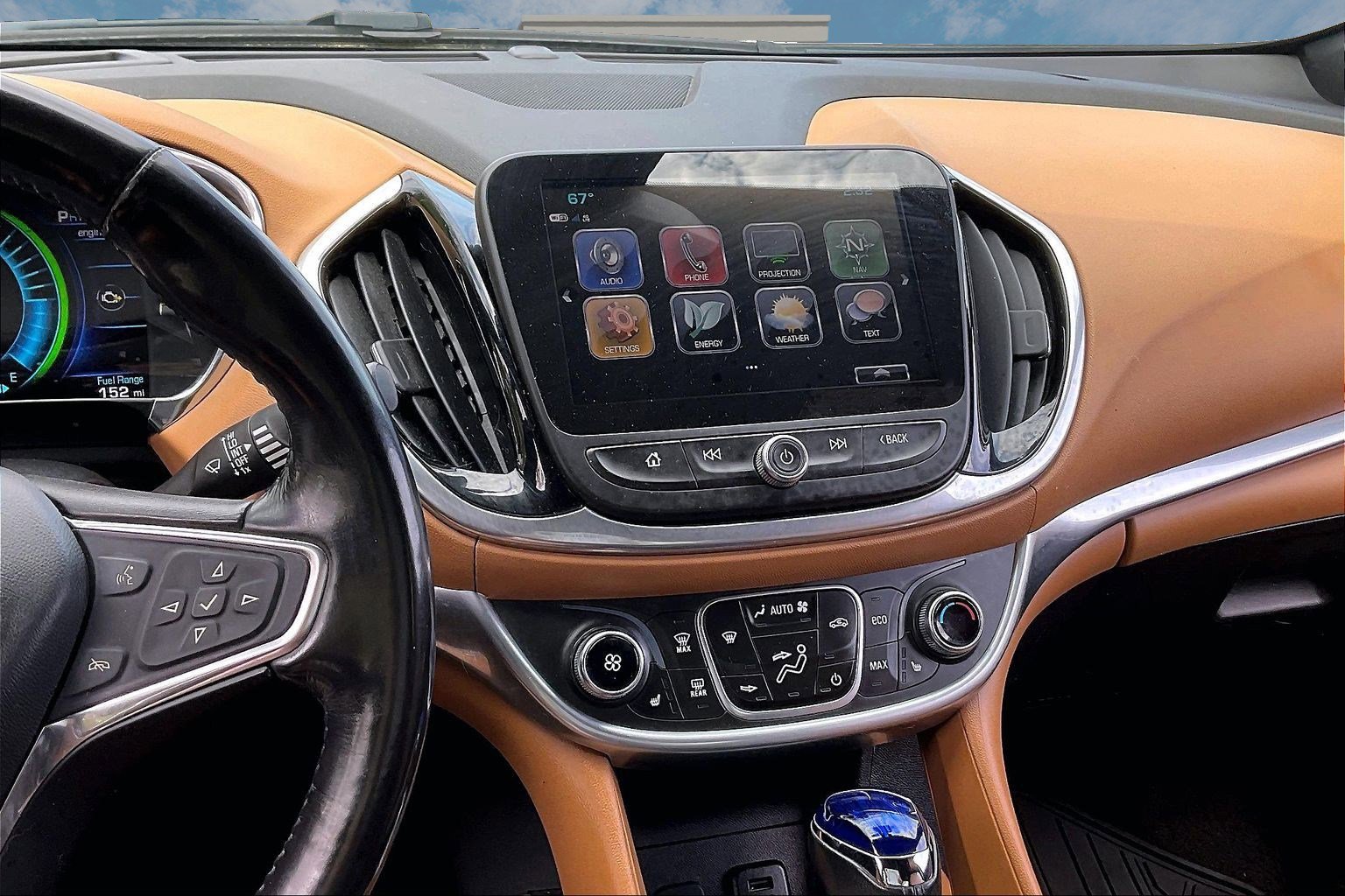 Used 2018 Chevrolet Volt Premier w/ Driver Confidence Package FWD image 6