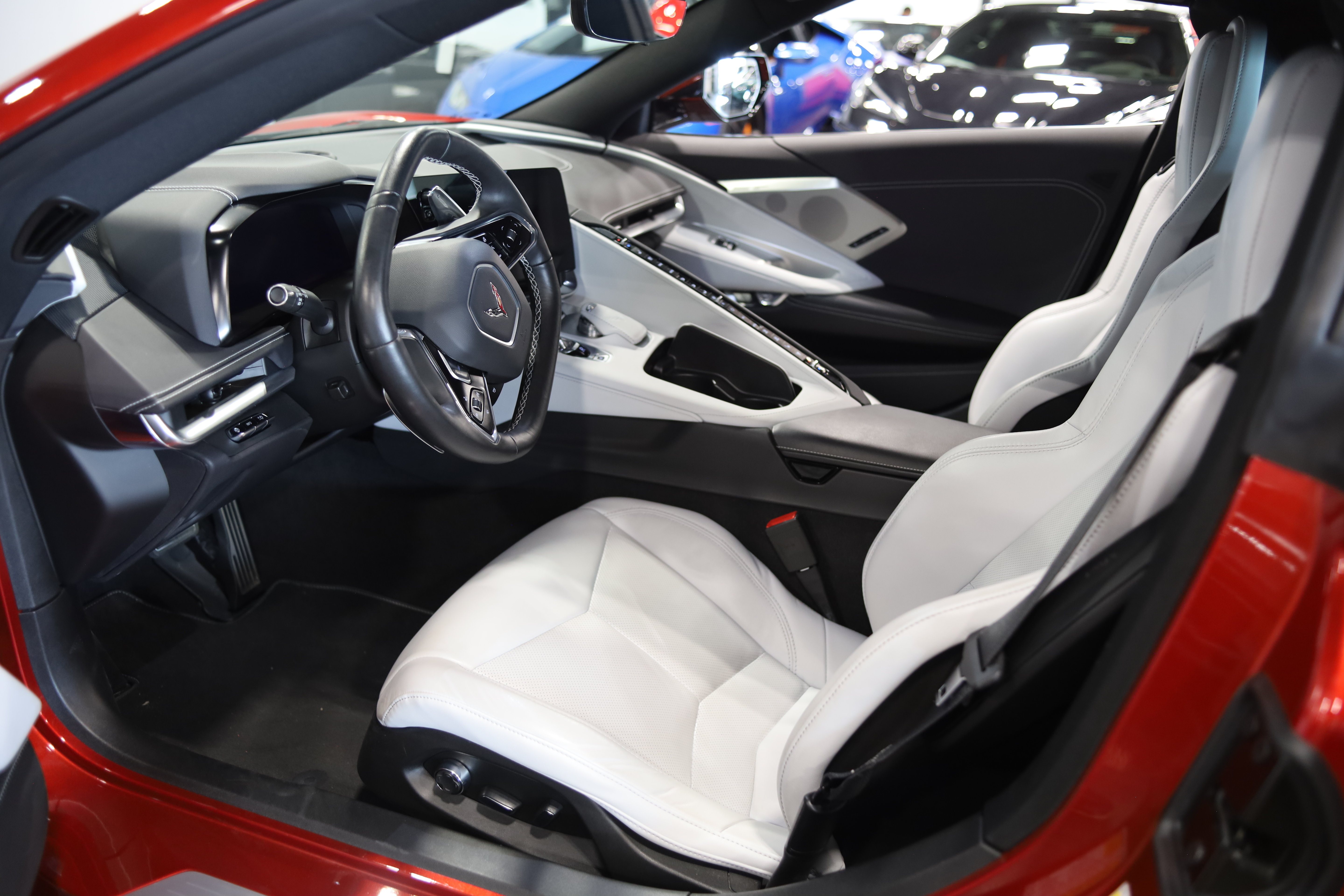 Used 2022 Chevrolet Corvette Stingray Preferred Cpe w/ Z51 Performance Package RWD image 12