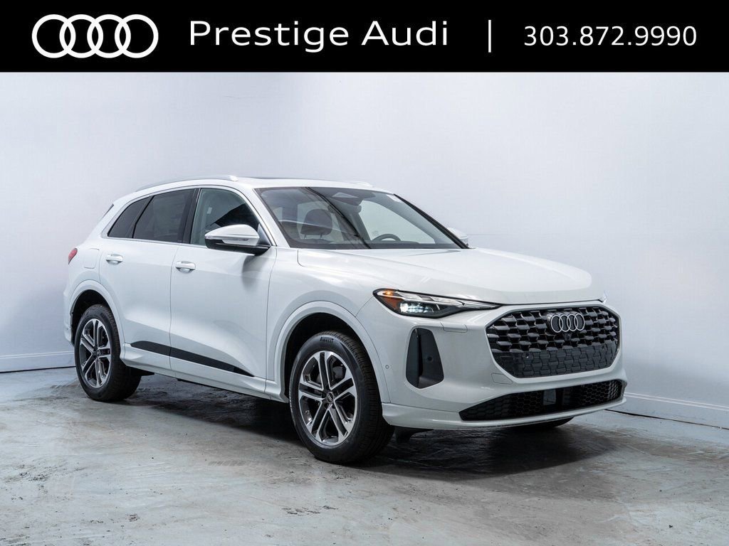 Used 2025 Audi Q5 Premium w/ Convenience Package image 11