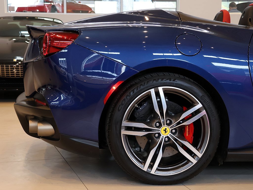 Certified 2022 Ferrari Portofino M image 48
