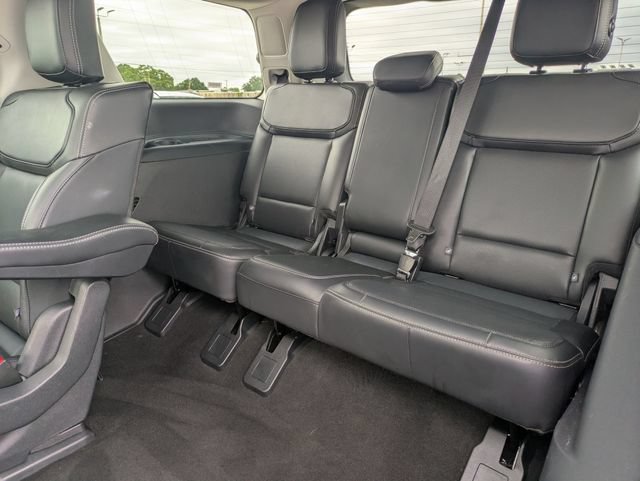 Used 2025 Ford Expedition Platinum AWD/4WD image 38
