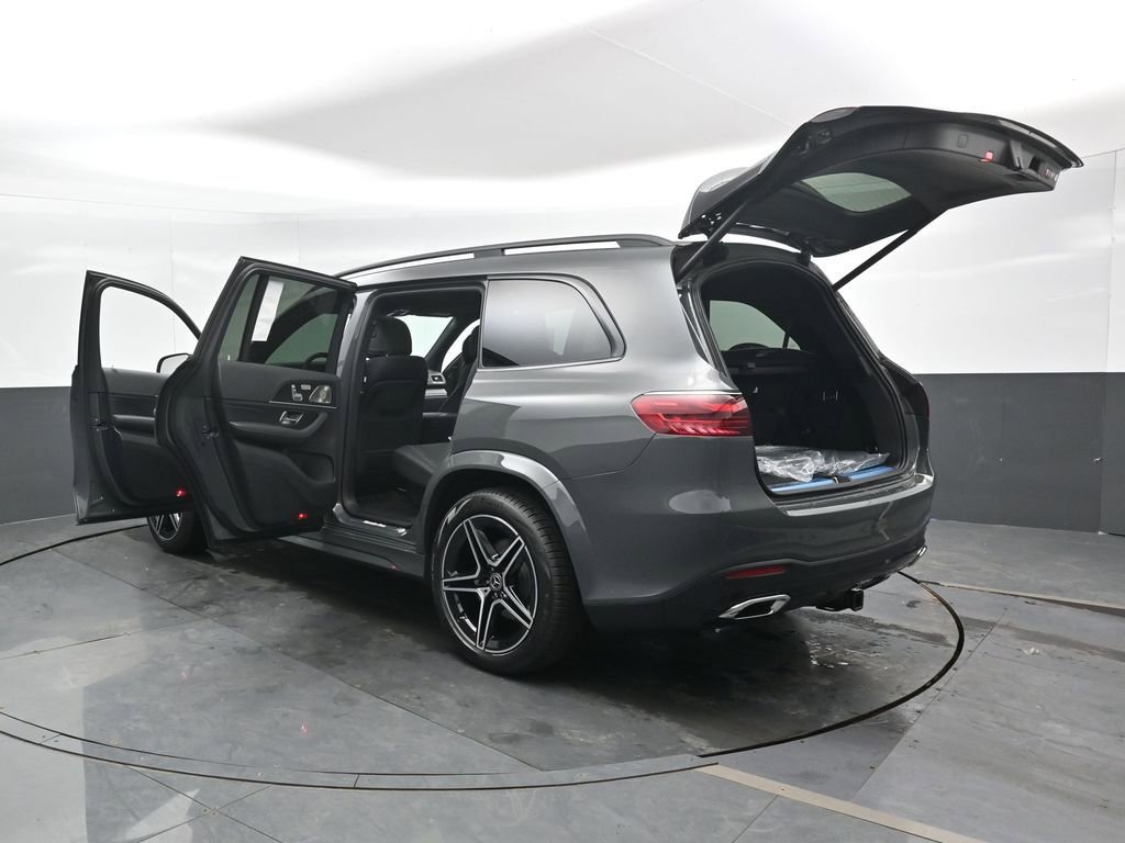 New 2026 Mercedes-Benz GLS 450 4MATIC image 44