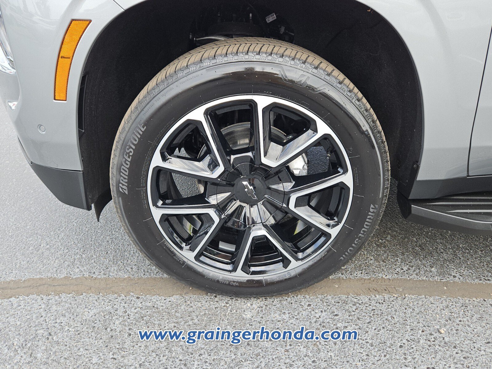 Used 2025 Chevrolet Tahoe RST w/ Comfort Package RWD image 9