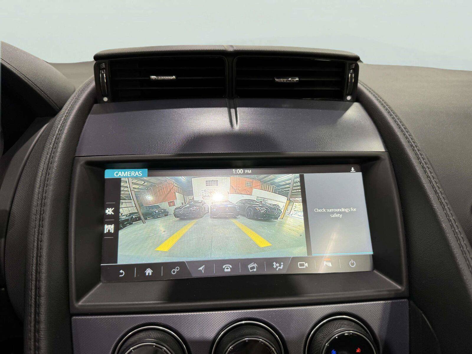 Used 2019 Jaguar F-TYPE Convertible RWD image 47