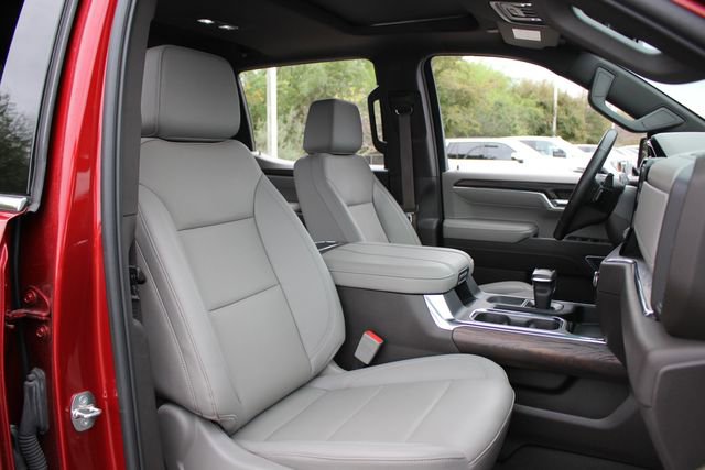 Used 2024 GMC Sierra 1500 SLT image 27