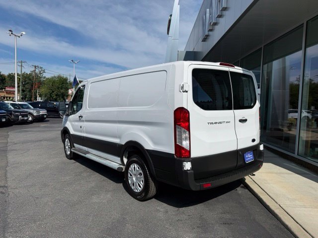 Certified 2025 Ford Transit 250 Low Roof w/ Exterior Upgrade Package RWD image 5