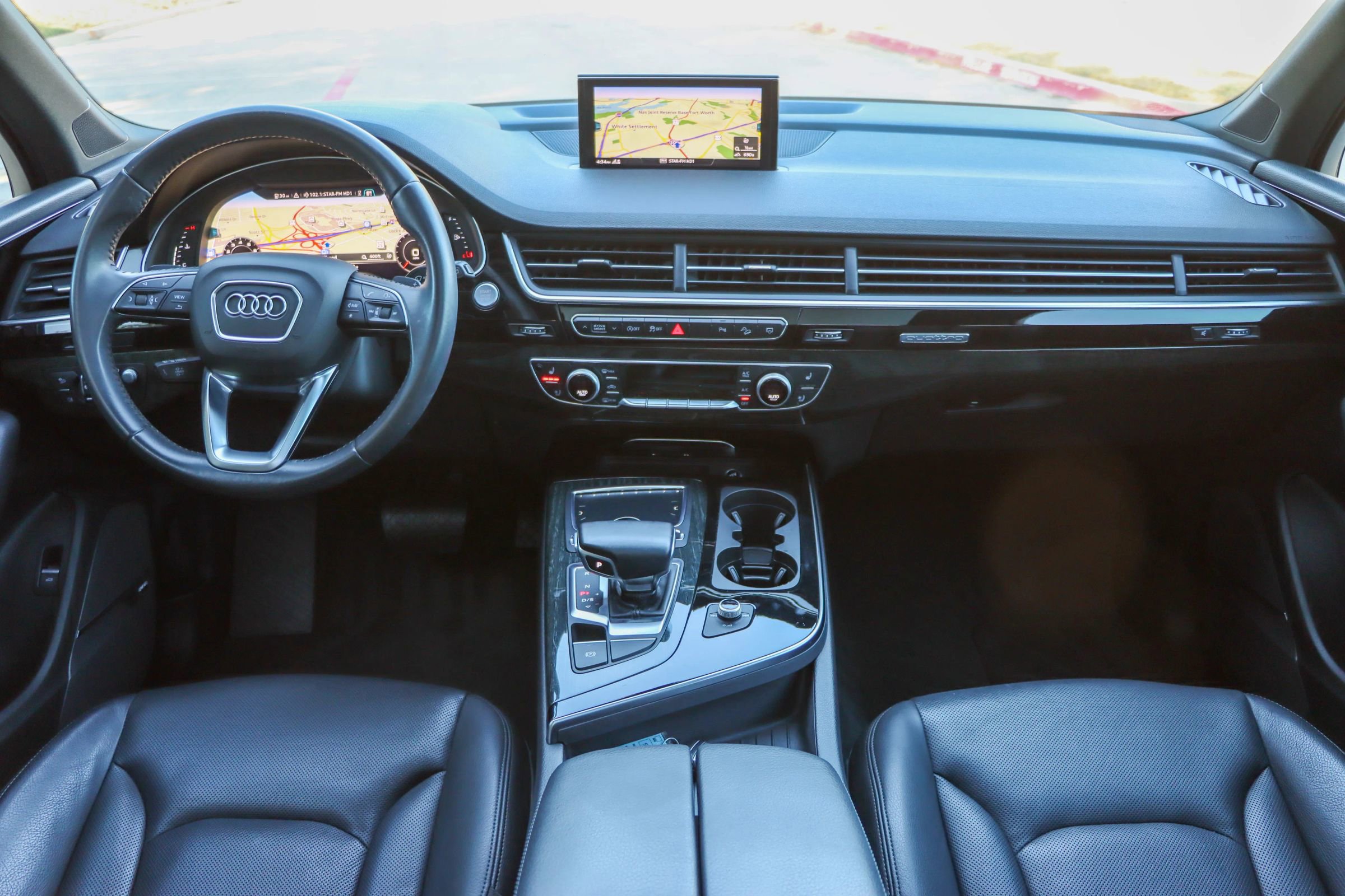 Used 2018 Audi Q7 3.0T Prestige w/ Prestige Package image 31