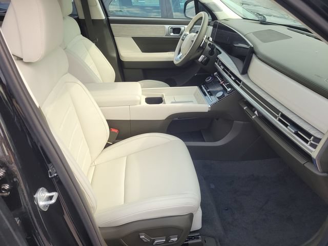 New 2025 Hyundai Santa Fe Calligraphy AWD/4WD image 19