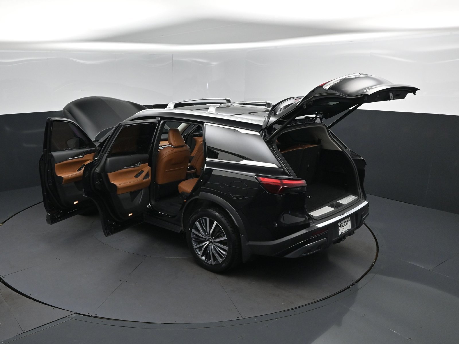 Certified 2023 INFINITI QX60 Sensory w/ Vision Package AWD/4WD image 2