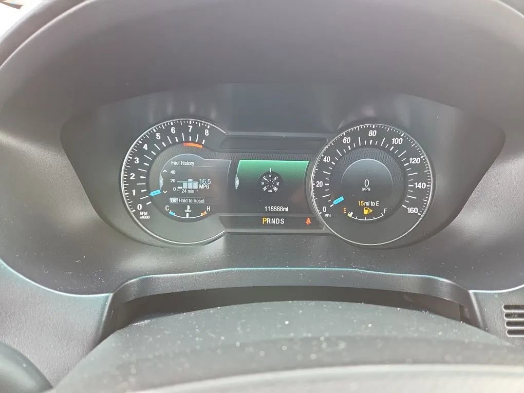 Used 2016 Ford Explorer Platinum image 10