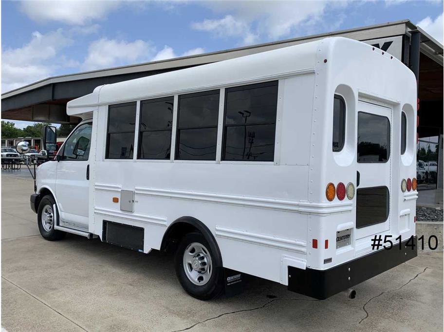 Used 2015 Chevrolet Express 3500 w/ School Bus Package image 6