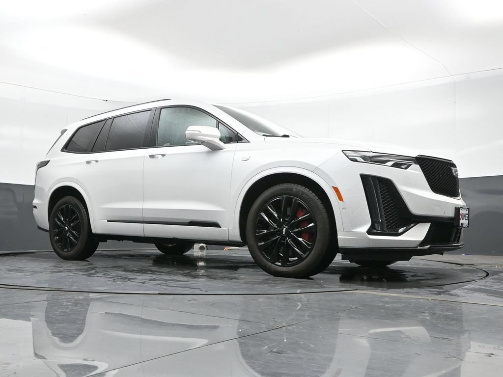 Used 2024 Cadillac XT6 Sport w/ LPO, ONYX Package AWD/4WD image 44