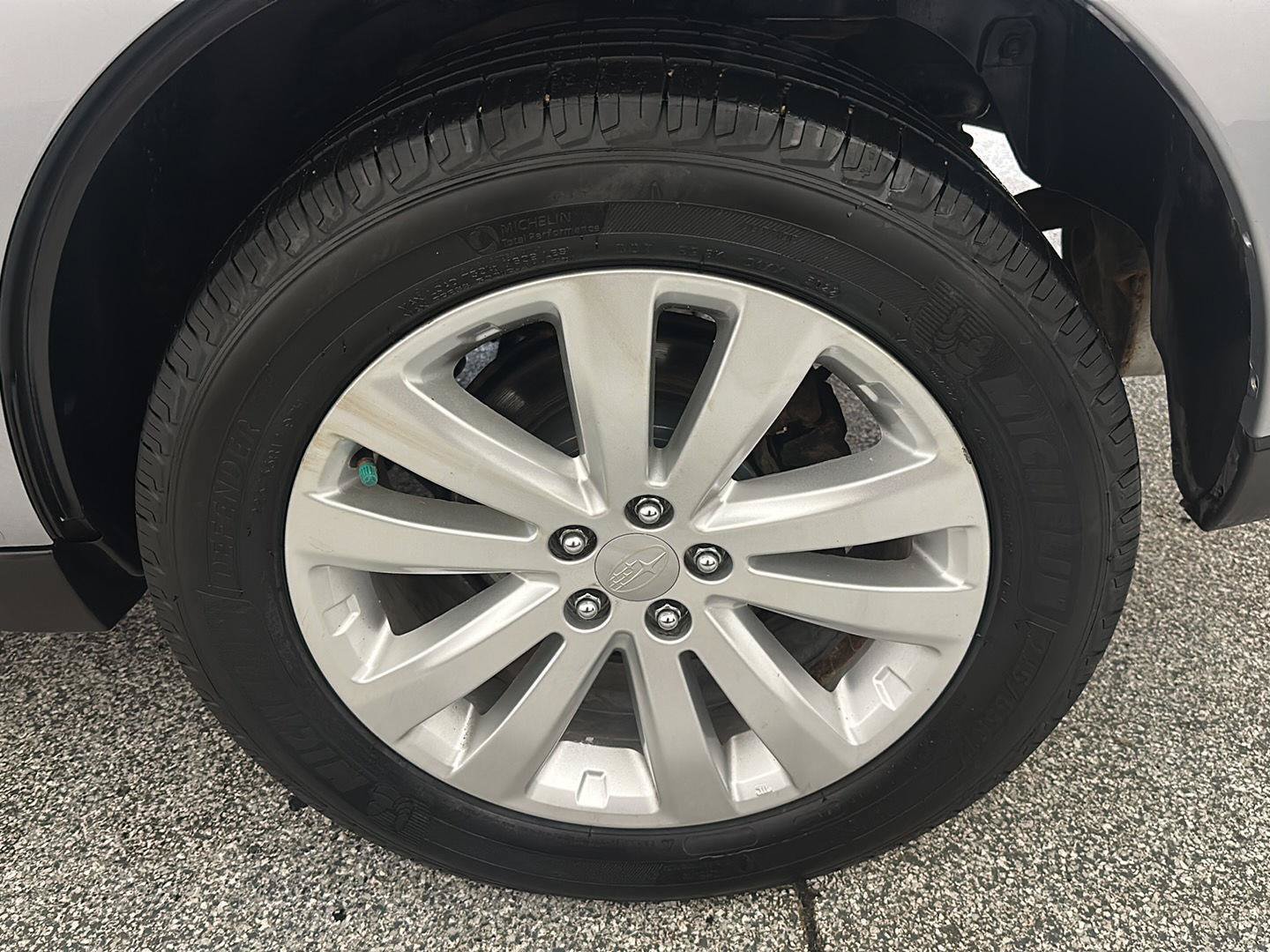 Used 2013 Subaru Forester 2.5X Premium AWD/4WD image 11
