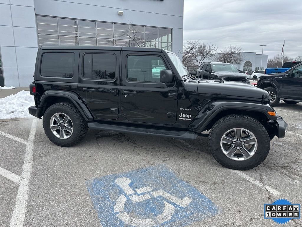 Used 2021 Jeep Wrangler Unlimited Sahara AWD/4WD image 32