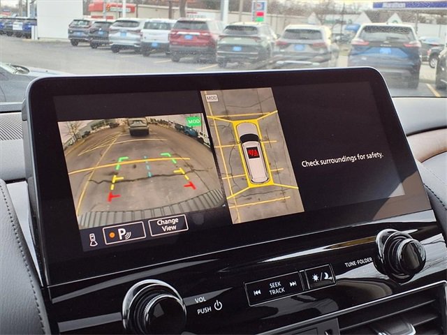 Used 2024 Nissan Armada SL w/ Cargo Package image 18