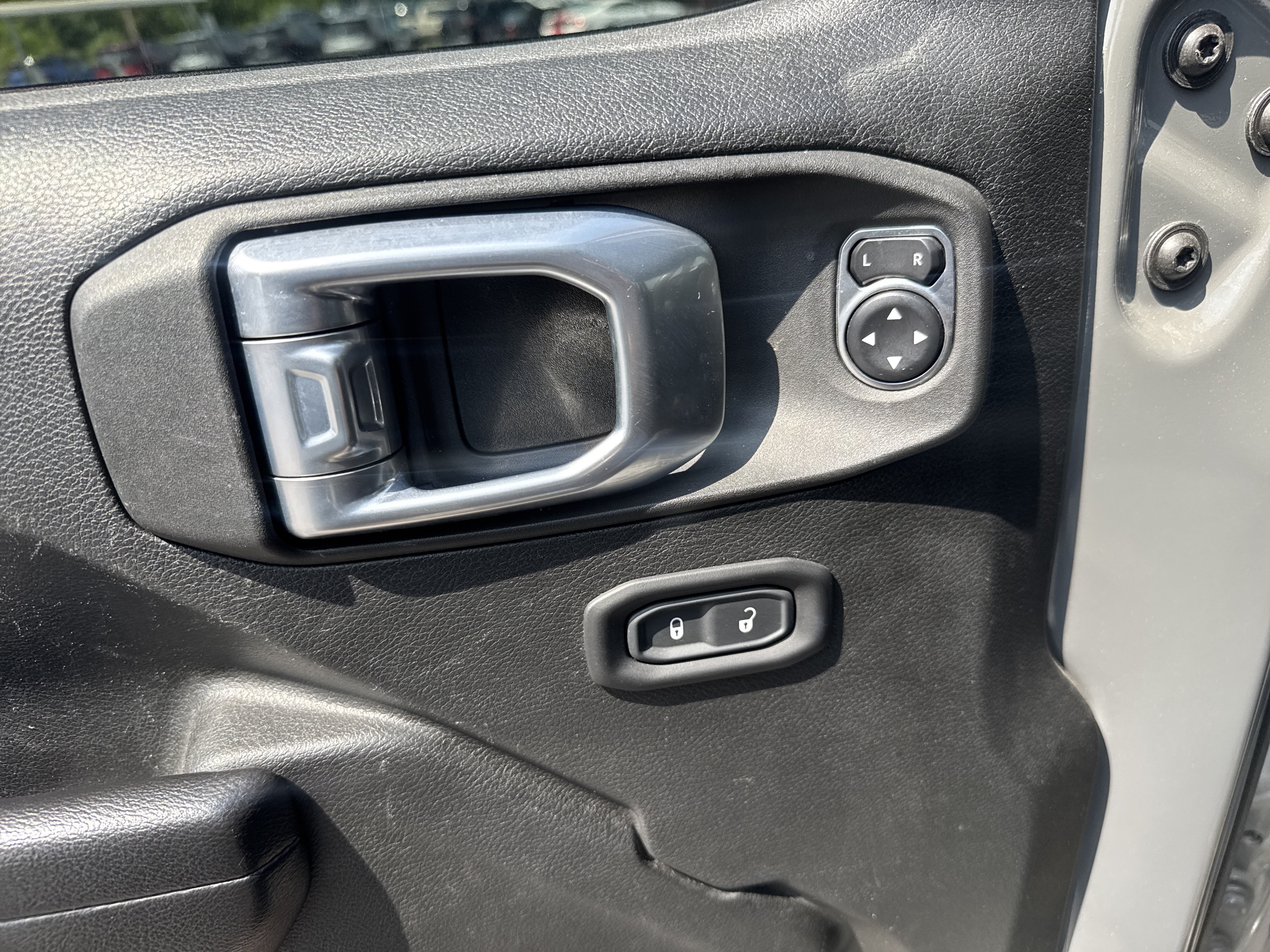 Used 2021 Jeep Wrangler Unlimited Sport w/ Sun And Sound Package AWD/4WD image 16