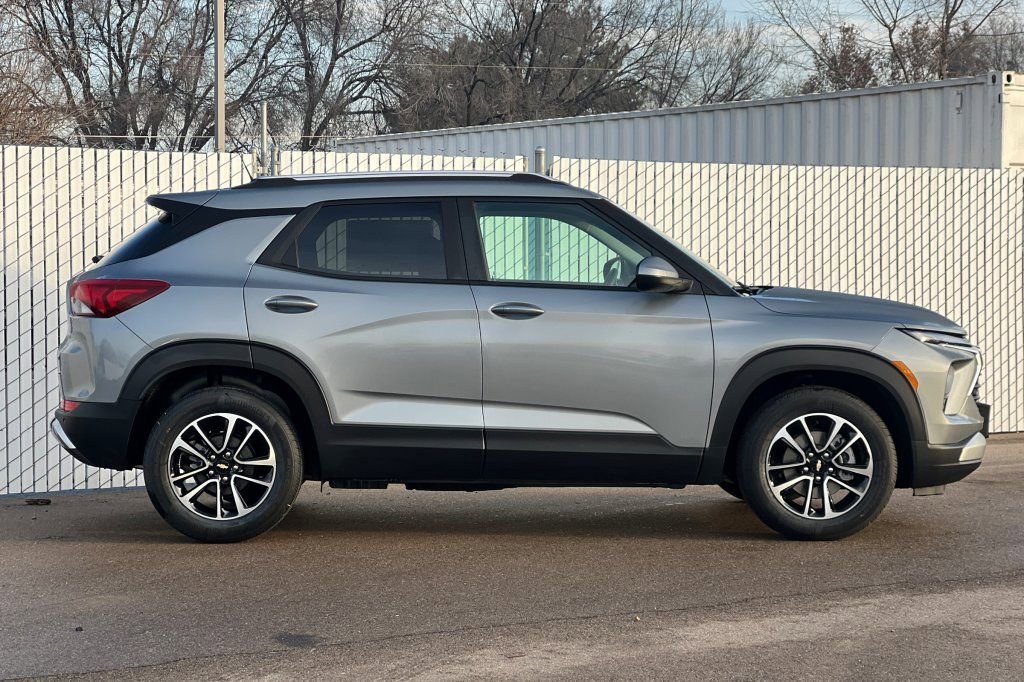 New 2026 Chevrolet TrailBlazer LT w/ Convenience Package image 3