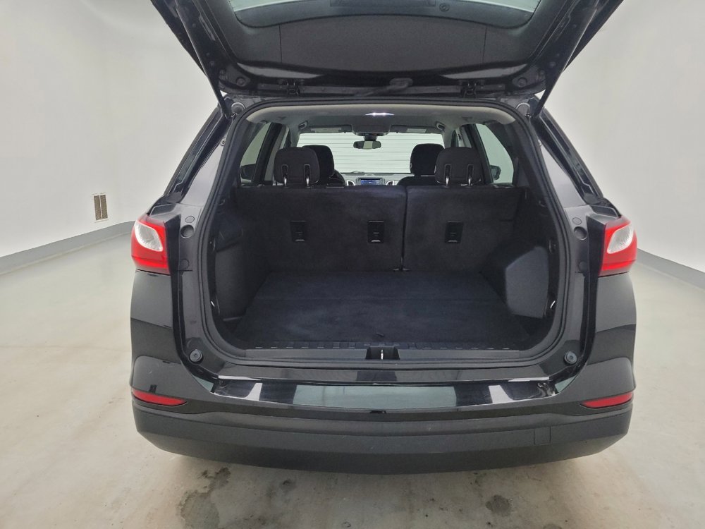 Used 2020 Chevrolet Equinox LS image 29