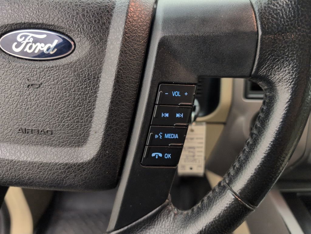 Used 2015 Ford Expedition EL XLT image 39