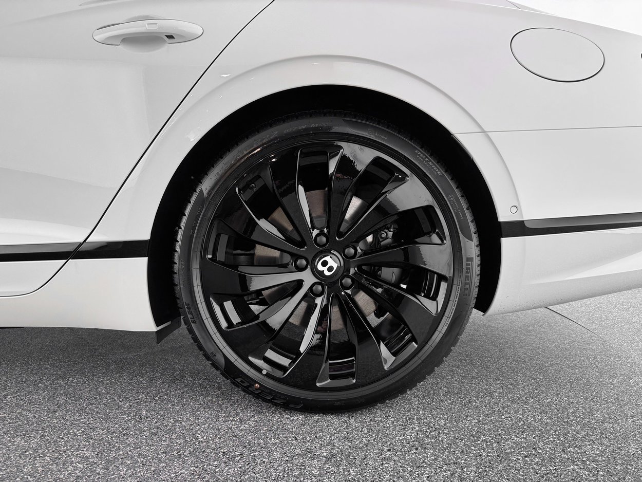 New 2026 Bentley Flying Spur Plug-In Hybrid image 32