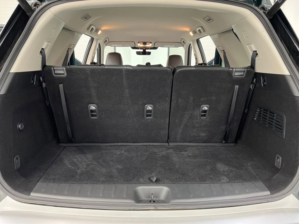 Used 2025 Nissan Pathfinder SL image 33