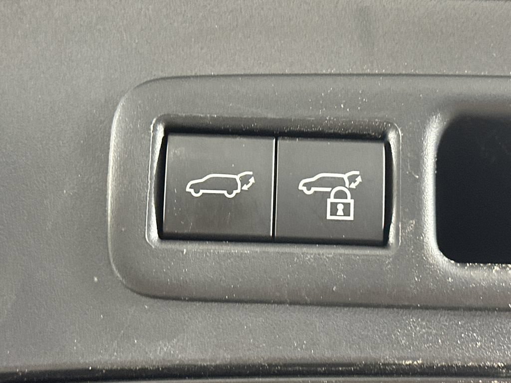 Used 2024 Lexus UX 250h AWD w/ Premium Package image 19