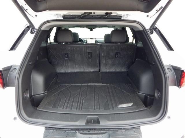 New 2026 Chevrolet Blazer LT w/ LPO, Black Sport Package image 5
