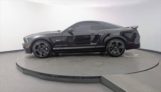Used 2014 Ford Mustang GT Premium w/ Equipment Group 402A RWD image 3