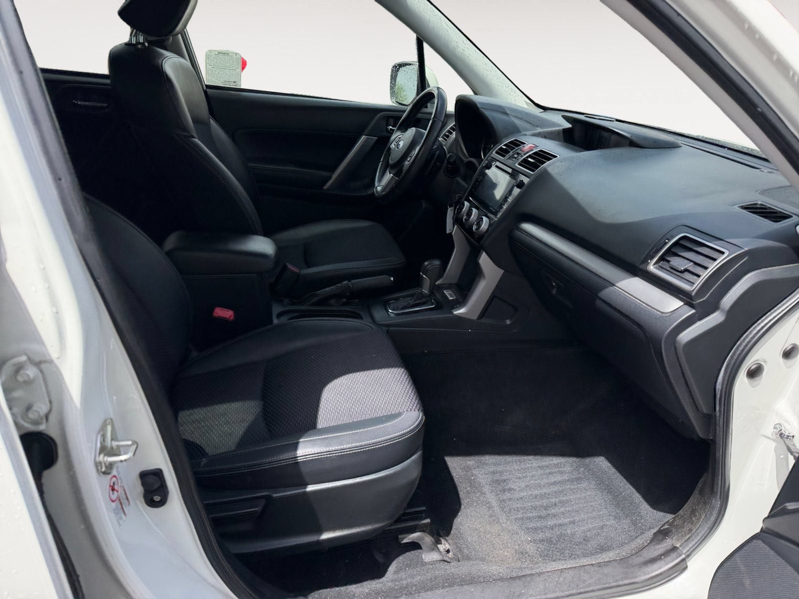 Used 2017 Subaru Forester 2.0XT Premium AWD/4WD image 15