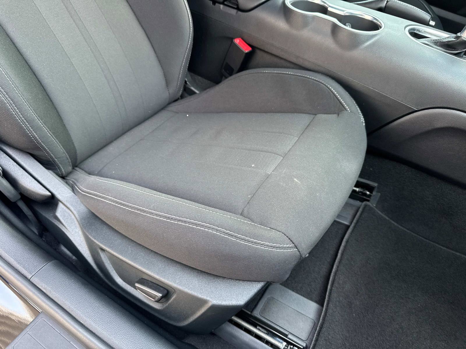 Used 2022 Ford Mustang GT image 10