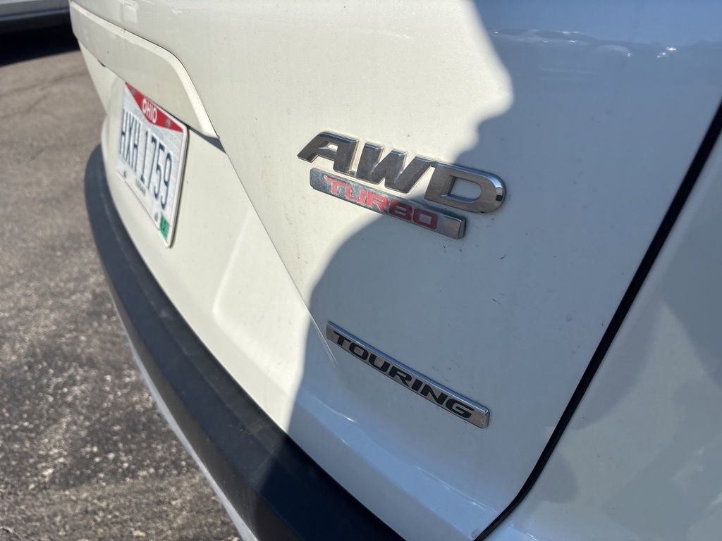 Used 2018 Honda CR-V Touring image 4