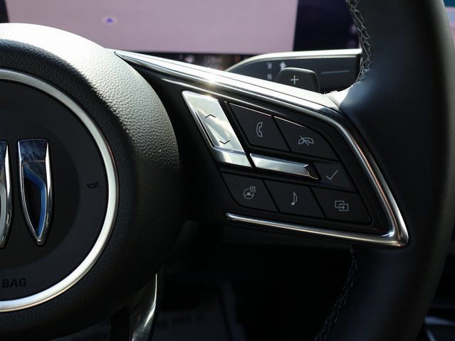 Certified 2025 Buick Enclave Preferred image 37